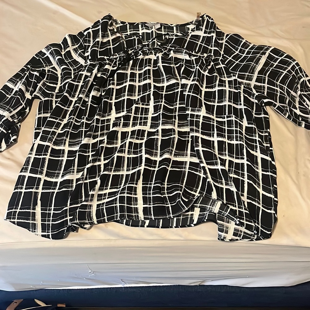 Black and white blouse